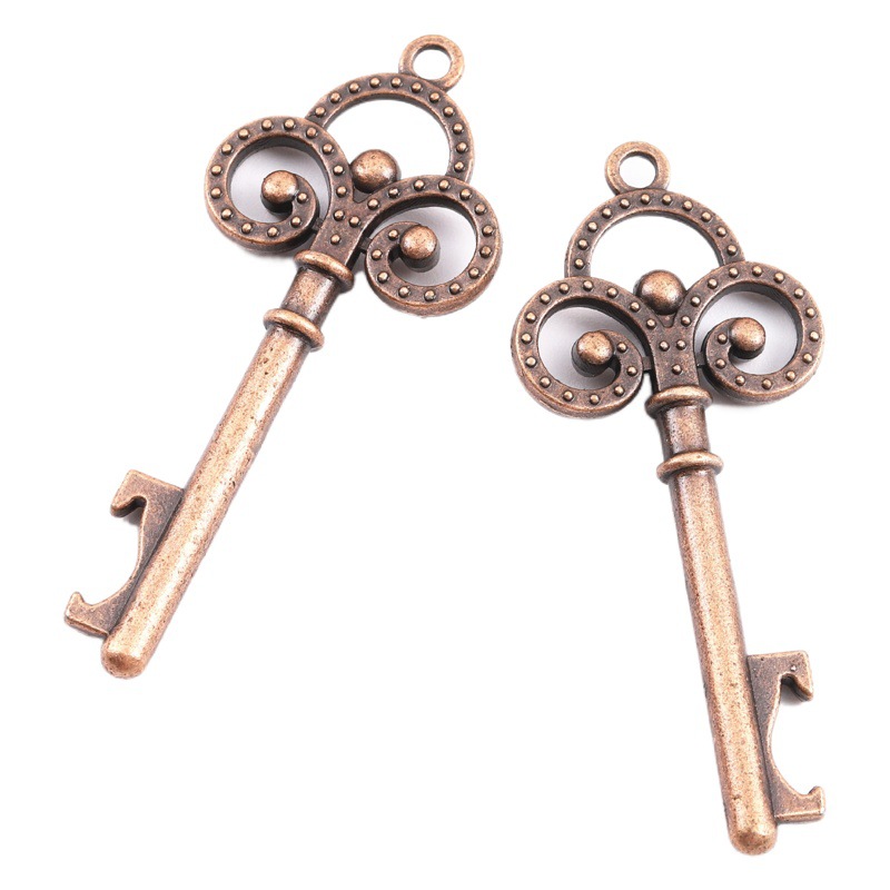 Vintage Alloy Bottle Opener Pendant Creative Beer Bottle Opener Key Gift Keychain Bottle Opener