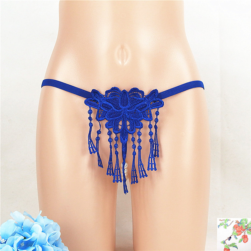 A generation of women's fun underwear size tassel European and American lace underwear women's crotch-free open fat MM thong