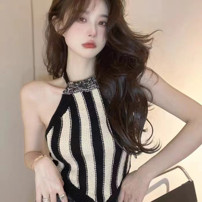 Cross-border striped design hot girl halter short vest spring and summer New 2023 Korean style fashionable knitted sling