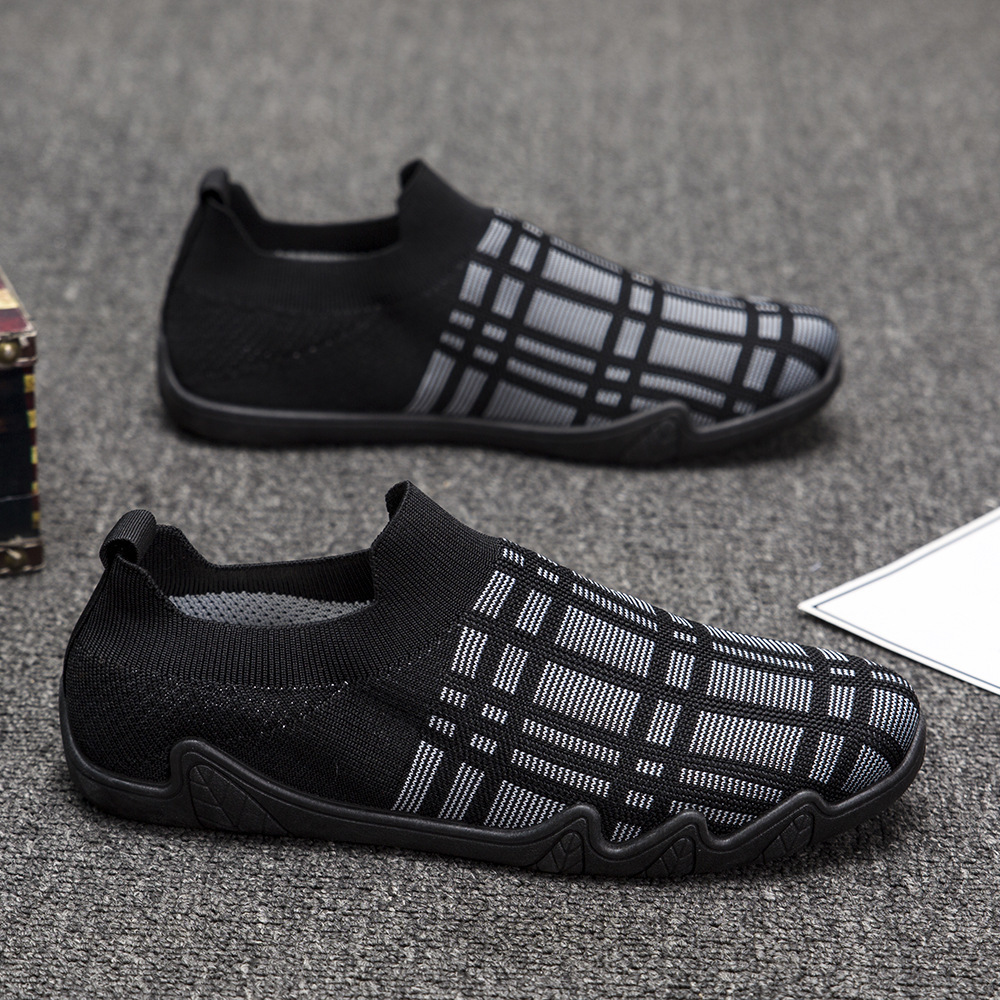 Men's Summer Mesh Fly-Knit Shoes, Thin Breathable Soft-Soled Sports Casual Shoes, Slip-On Men's Shoes, Trendy Beanie Shoes