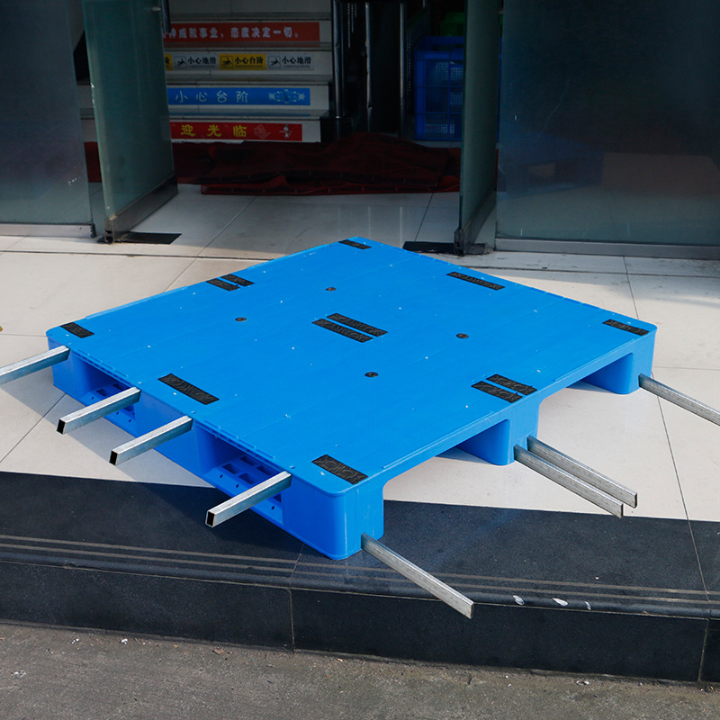 Picture of Manufacturers plastic pallet 1210 flat Sichuan shelf pallet card pallet cushion warehouse pallet moisture-proof storage logistics pallet