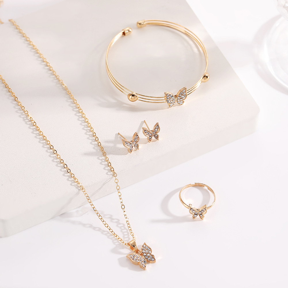 Picture of Cross-border new temperament personality butterfly jewelry suit creative love necklace ring bracelet jewelry suit wholesale