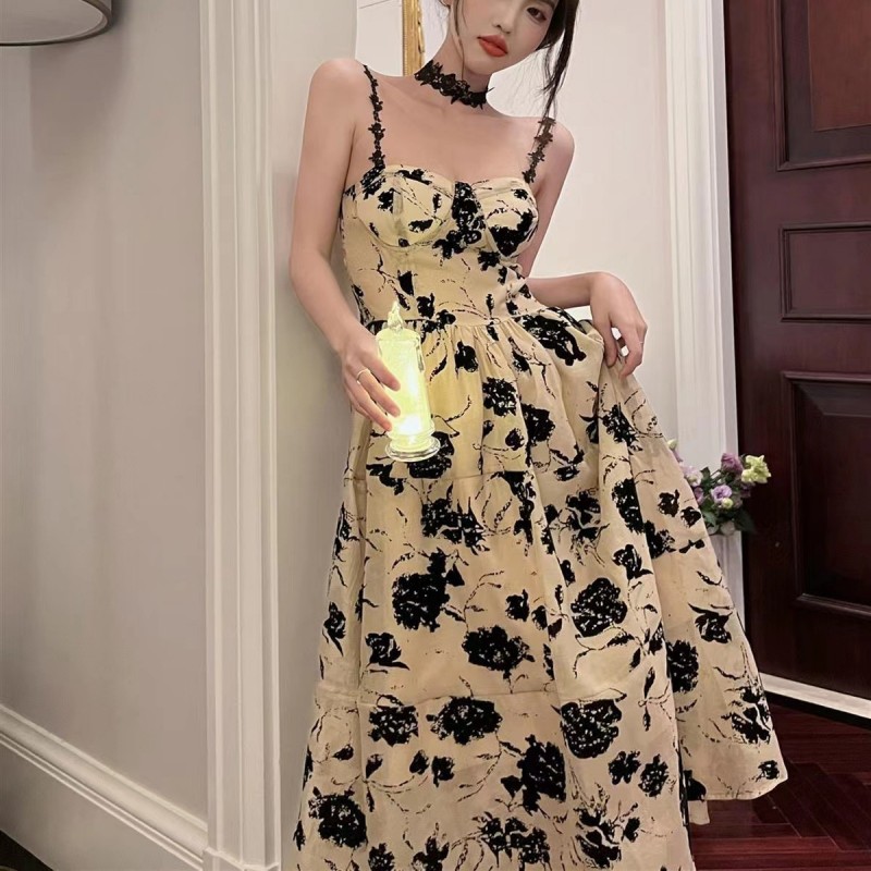 [with Breast Pad] Slim, Light and Mature Style Suspender Skirt Women's Summer Tea Break French Floral Pure Desire Sleeveless Dress