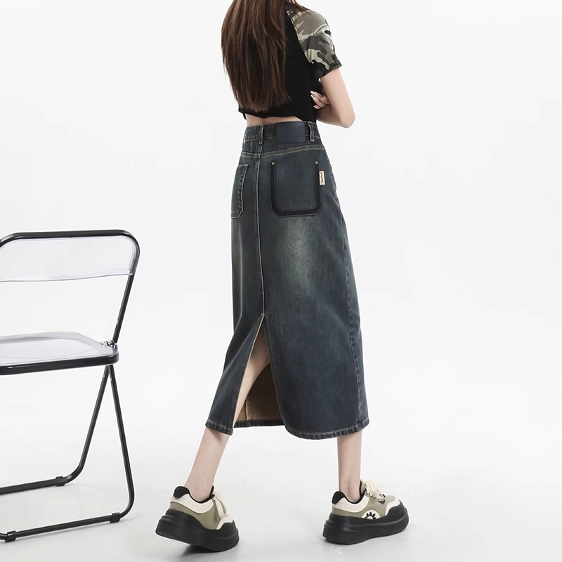 Vintage Split Denim Skirt Women's 2024 Summer New High Waist Design Loose Slimming Hip Mid-length Skirt