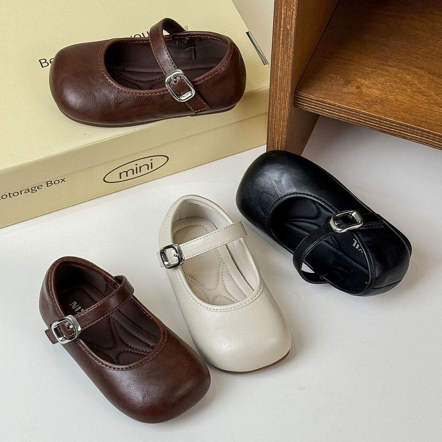 Girls Retro French Pastoral Style Spring Children's Shoes Children's Leather Shoes Girls Princess Shoes Shallow Mouth Baby Shoes