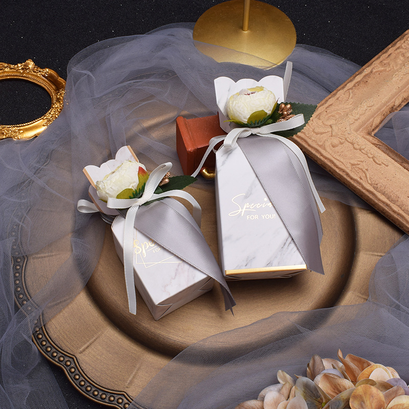 Picture of Candy Box Empty Box Special Candy Bag for Wedding Advanced Sense Engagement Gift Candy Box Candy Box Gift Box