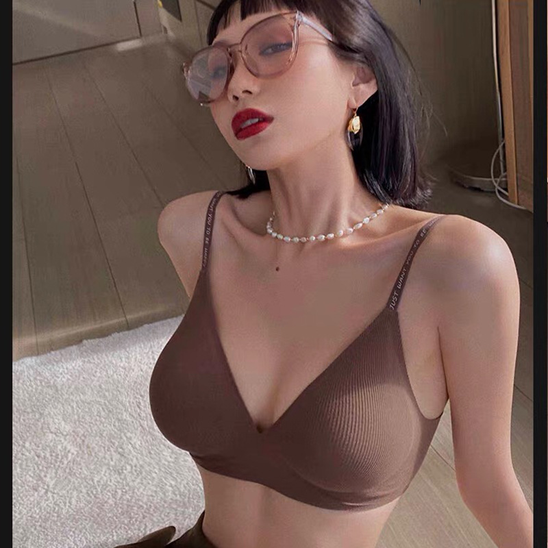 Exterior Expansion Underwear Women's Breast-revealing Large Sports Traceless Non-steel Rings Bra Small Chest Gathering Anti-sagging Exterior Expansion Bra for Summer