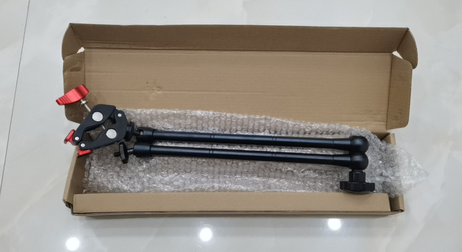 Picture of Photography equipment powerful clip magic arm connection universal hawk mouth clip all-metal fixed clip large crab clamp