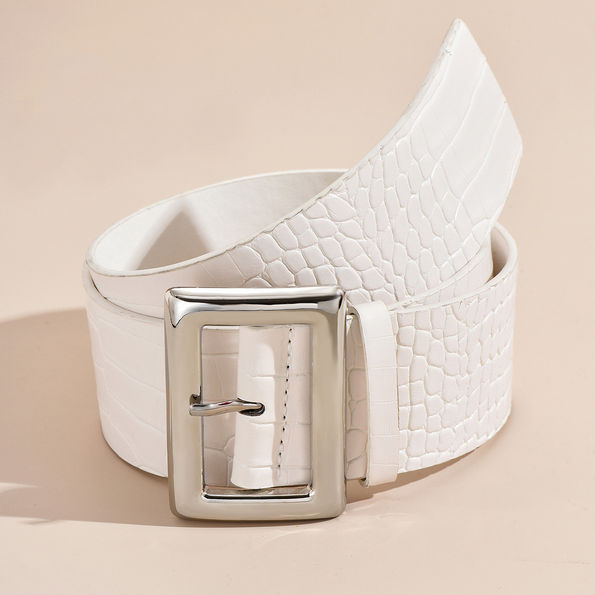 Cross-border in stock New Black Big Buckle Square Buckle Fashion Women's Belt Crocodile Pattern Ladies Atmospheric Classic Waist Cover
