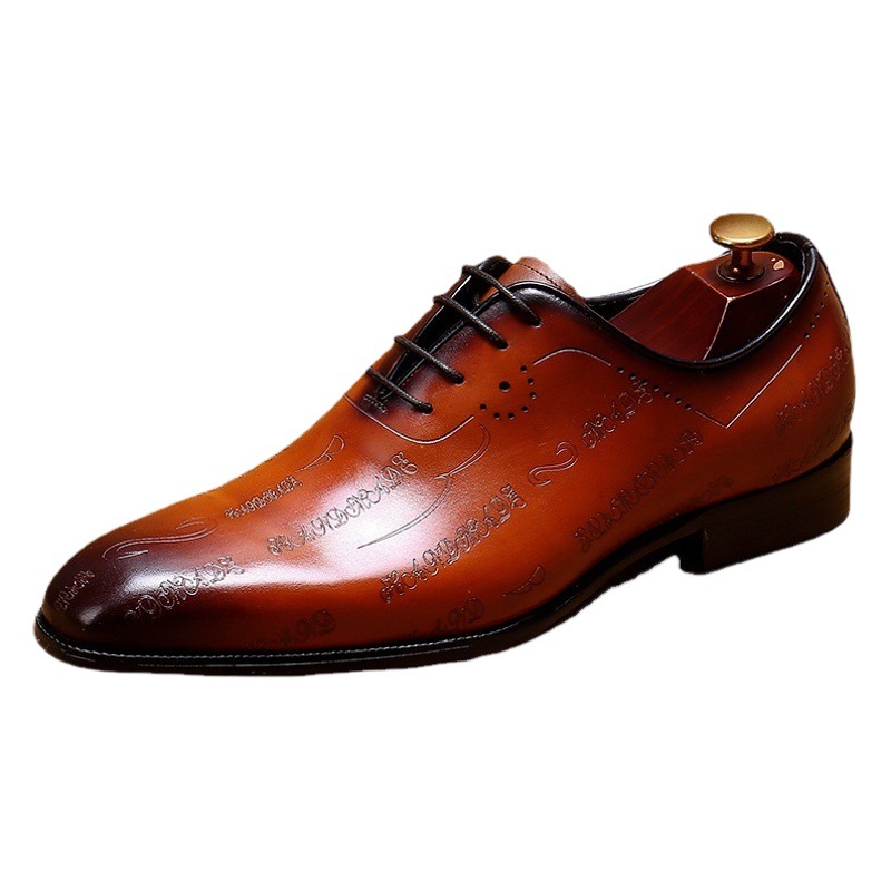[vip for] first layer leather dress shoes men's leather pointed business British carved foreign trade Oxford shoes