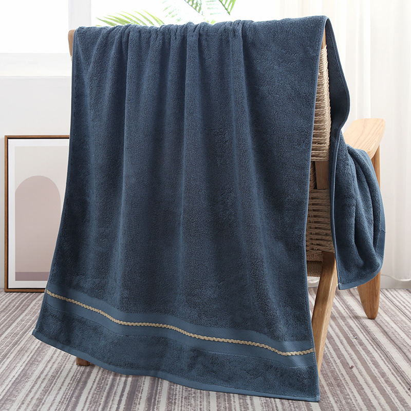 Picture of Bamboo fiber bath towel 140 * 70cm thickened 500g lint-free better than pure cotton soft absorbent baby gift