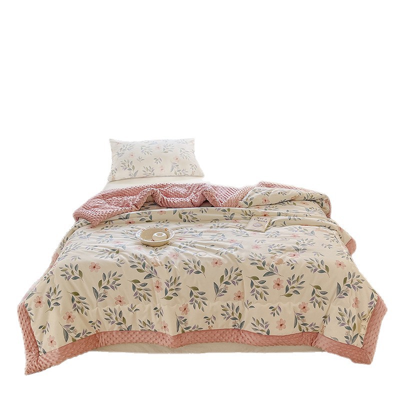 Picture of Class A cotton pea quilt household skin-friendly single double spring and autumn quilt thickened warm winter quilt thin air conditioning quilt wholesale
