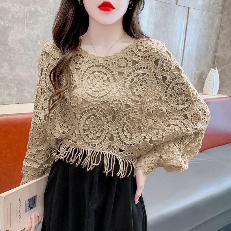 Picture of Retro ethnic style round neck tassel crocheted hollow batwing sleeve short pullover sweater blouse women's casual top