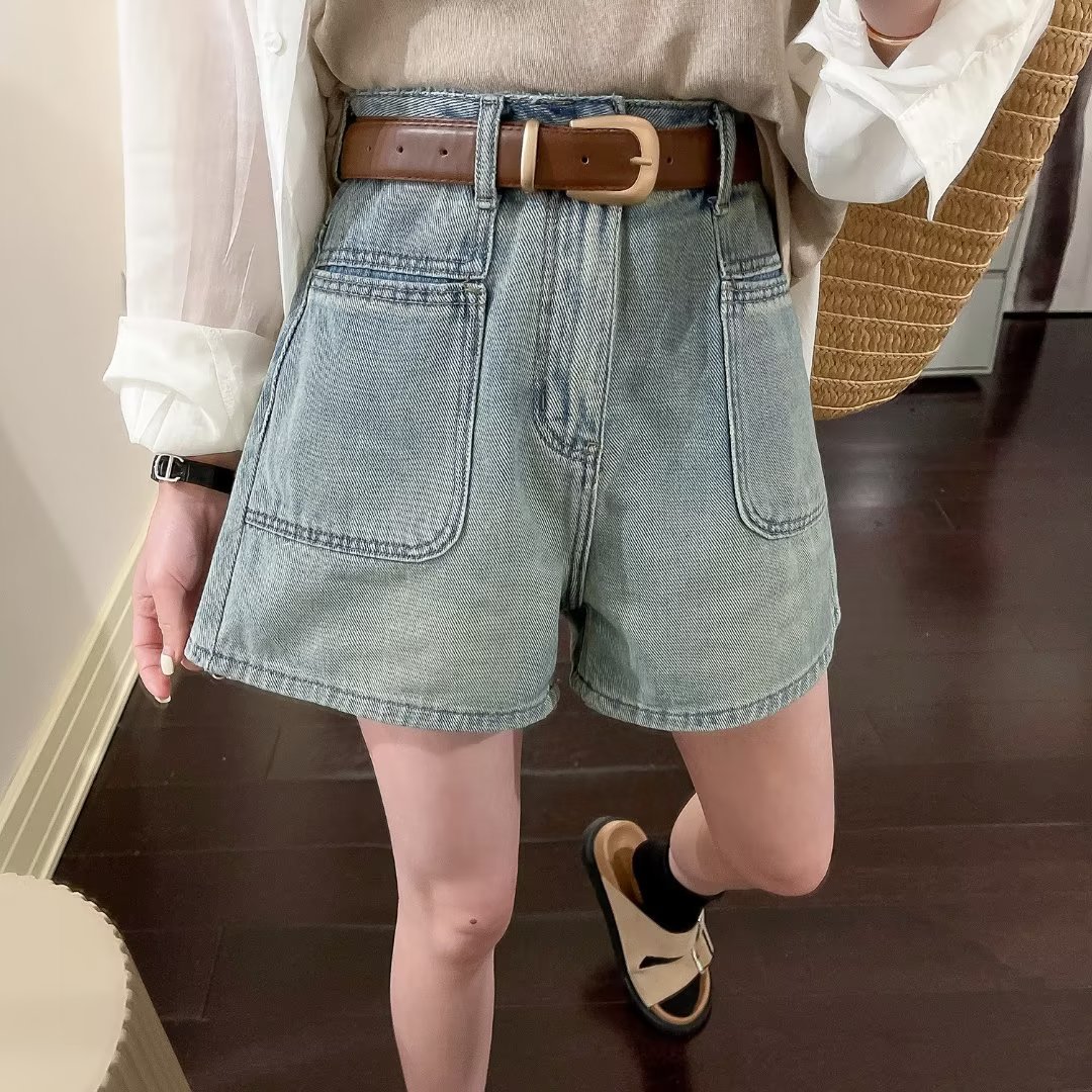 Blue Washed Vintage Large Pocket Denim Shorts Women's Summer 2023 New High Waist Slimming Hot Pants