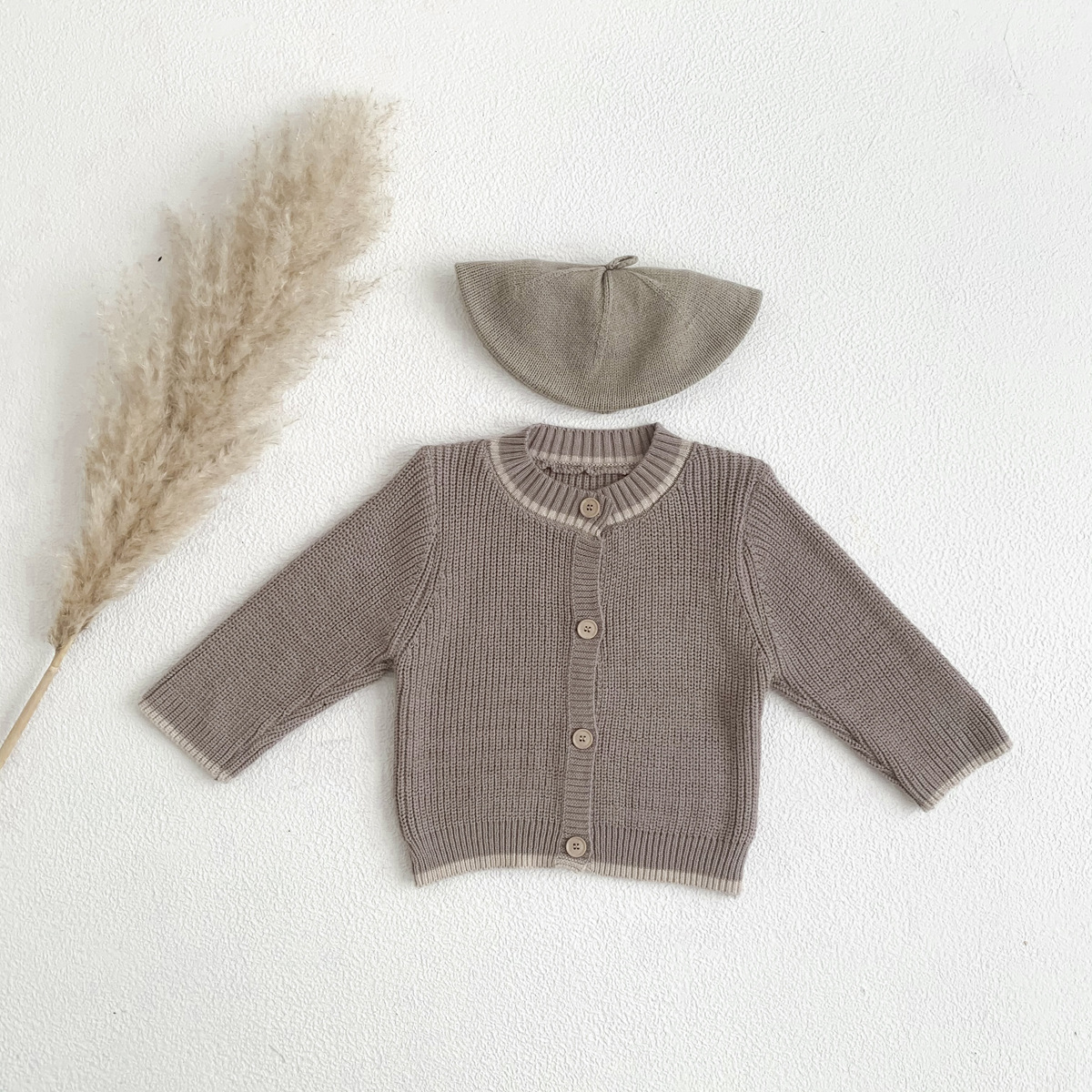 Picture of Children's Autumn and Winter Knitted Coat ins Korean Style Baby Soft Sweater Cardigan Newborn Boy and Girl Baby Coat