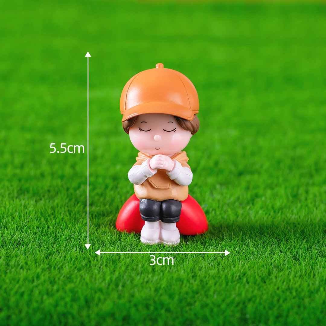 Picture of Micro landscape creative wish couple boys and girls doll hand-made blind boxed jewelry accessories car desktop small ornaments