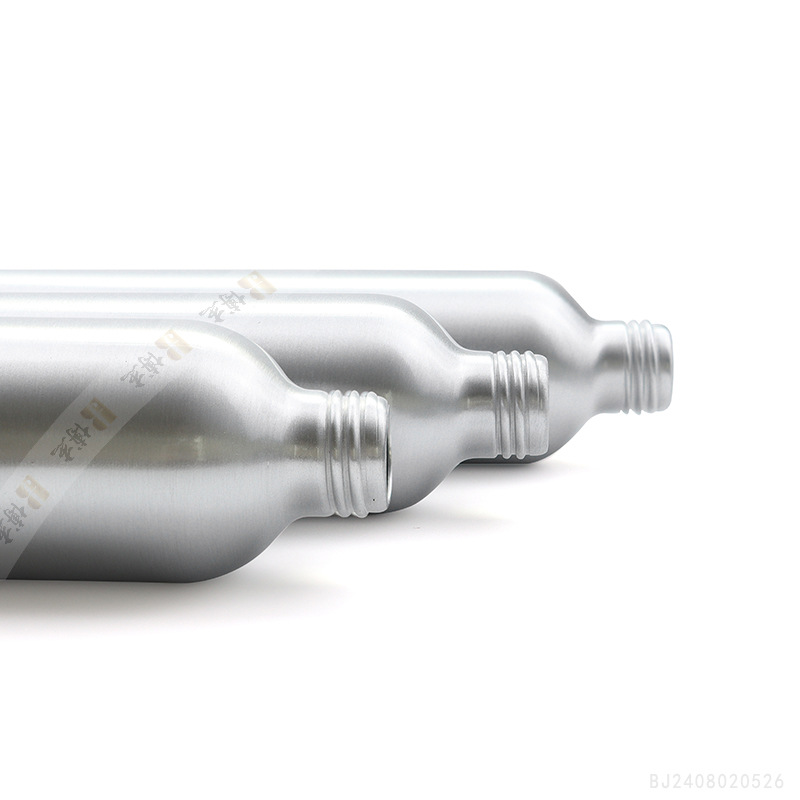 Picture of in stock 120ml-1000ml screw aluminum bottle with aluminum cap cosmetics sub-bottled fishing small spray bottle aluminum can