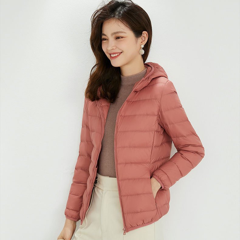 Picture of 90 down down Jacket Women's Hooded Lightweight Short Large Size Lightweight Western Style White Duck down Jacket Pinghu down Jacket Wholesale