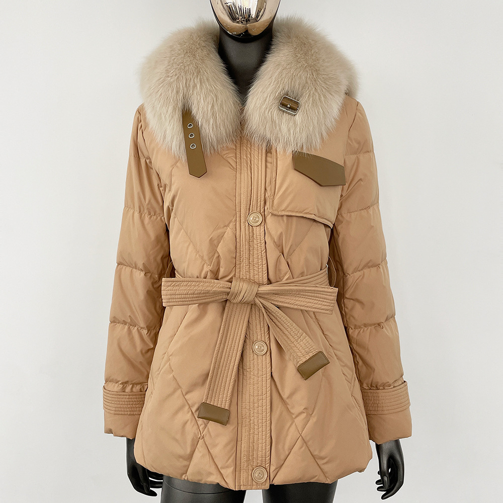 Korean version of big fur collar down jacket women 2024 new fashion short waist fashion western style thick warm coat
