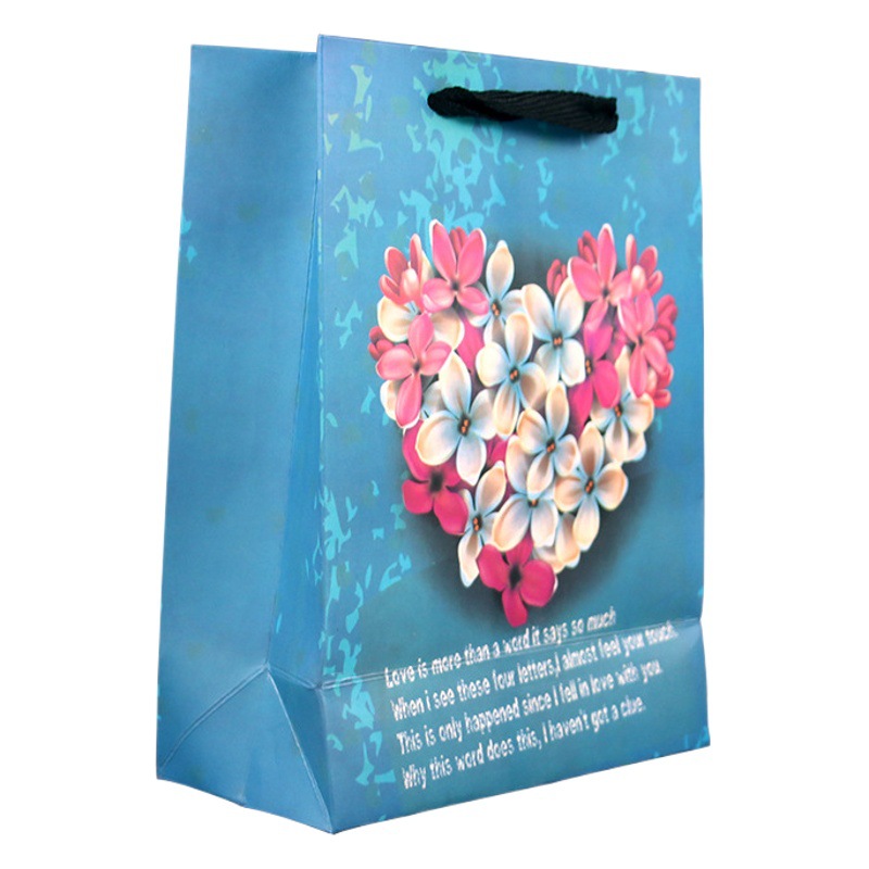 Spot clothing paper bag birthday gift bag creative tote bag women's shopping bag factory wholesale hand carrying big bag