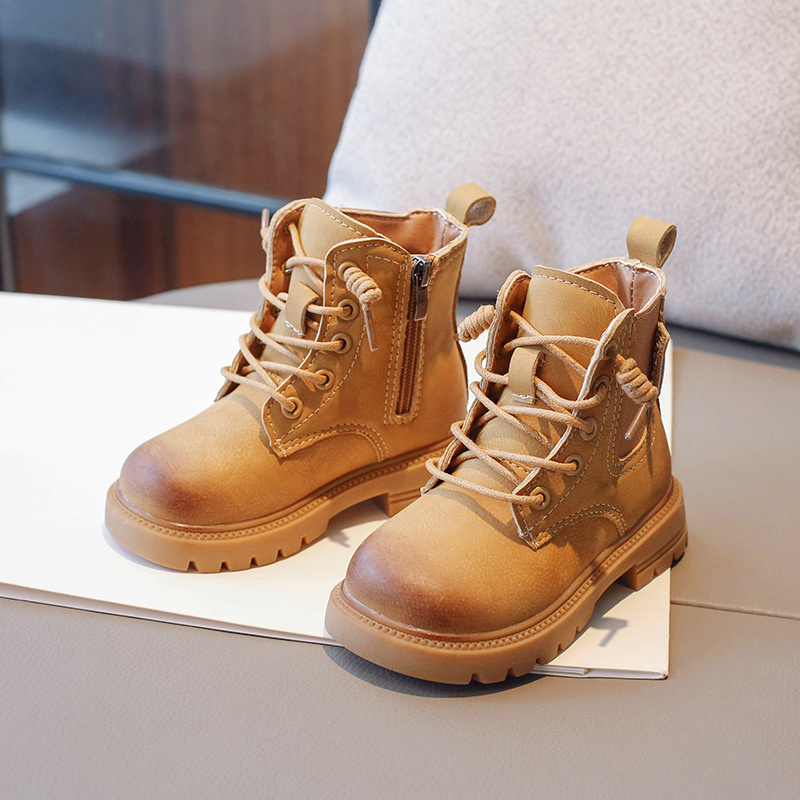 Boots Girls 2025 New Summer Kidsren's Boots Yunnan Short Boots for Girls Xinjiang Travel Prairie Wear