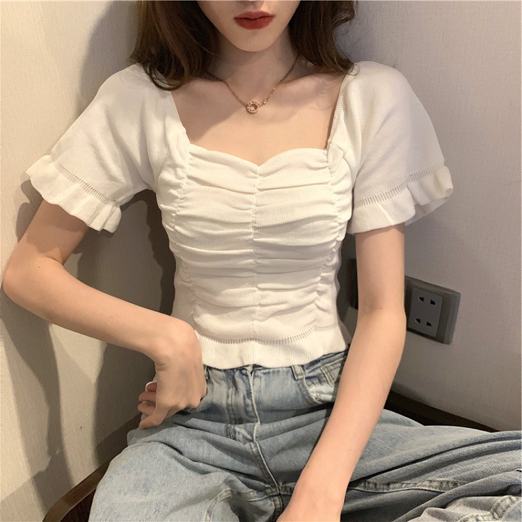 Picture of Summer 2020 New Arrival Retro French Style Short Top Shirt Shows Clavicle Caught Machine Slim-fit Slimming Short-sleeved Sweater for Women