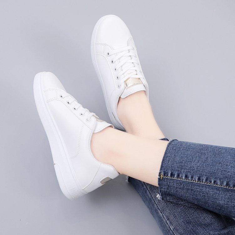 Picture of White Shoes, Autumn Shoes, Breathable New Women's Shoes, Korean Style Autumn Leather Panel Shoes, Students' Casual Spring and Autumn White Shoes, Flat Soles