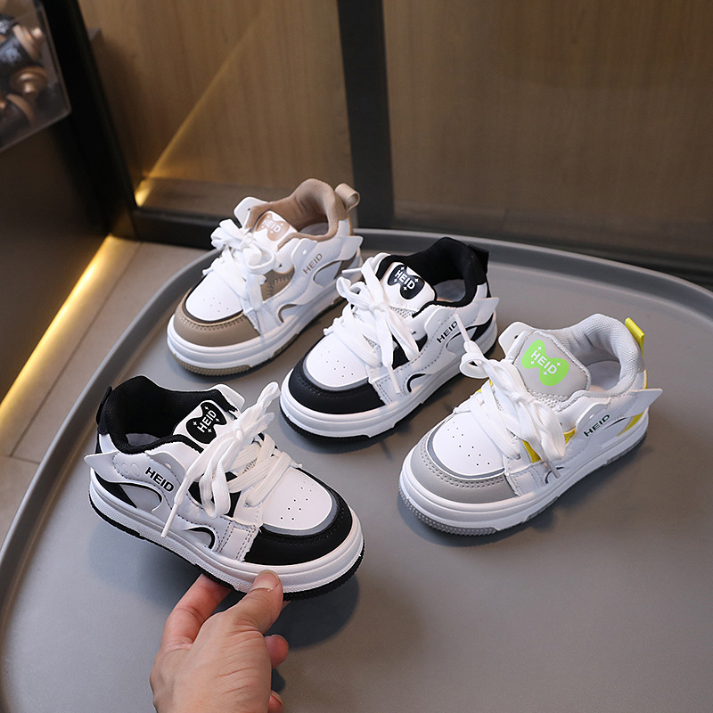 Children's sneaker Autumn New Solid Slab Shoes Baby Girl's Soft Sole Bread Shoes Boys and Girls College Style Torre Shoes