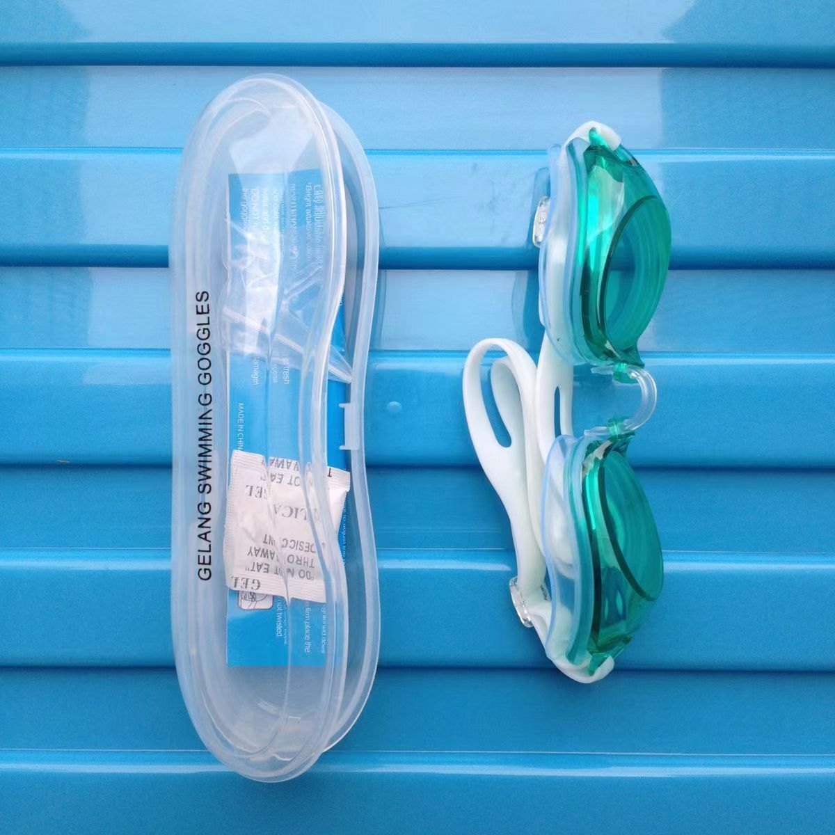 Picture of Boxed children's swimming goggles boys and girls HD waterproof anti-fog goggles manufacturers in stock wholesale swimming pool direct sales