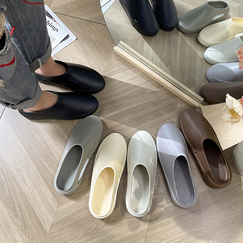 Picture of Baotou Lazy Slippers for Men and Women Non-slip Lightweight Comfortable Outer Wear Breathable All-match EVA Integrated Hollow Waterproof Work