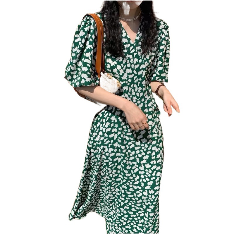 Picture of Vintage Elegant French Style Floral Long Dress plus size Chubby Girl Slimming Chic Green Puff Sleeve dress Summer