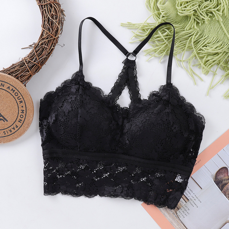Picture of Summer Women's New Style Beautiful Back Wrapped Chest Lace Sling Tube Top with Chest Pad Base Anti-Glow Thin Girl Vest