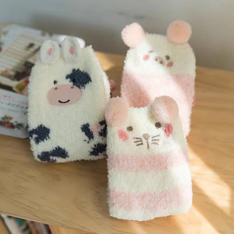 Autumn and winter new women's socks cute coral velvet floor socks cartoon cute half velvet ladies sleep socks wholesale