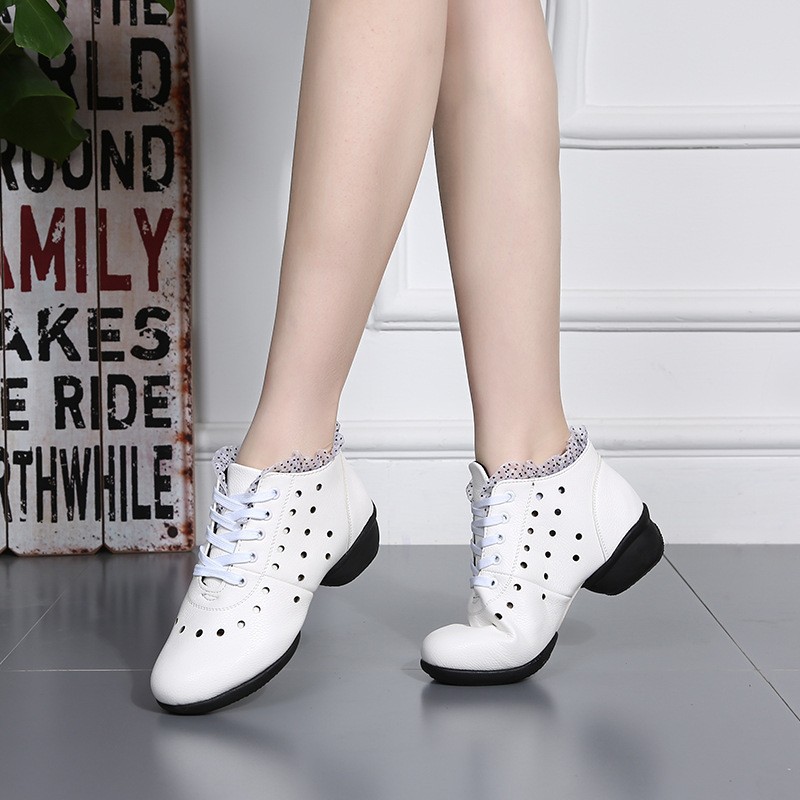 Picture of Square Dance Shoes Dancing Shoes Women's Adult Soft Sole Mid-heel Supper Dance Shoes Dance Shoes Performance Shoes New Mesh Foreign Trade Shoes