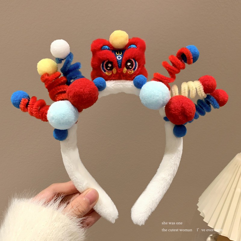 Picture of Special Headband for Face Washing for Women 2025 New Autumn and Winter Cute Bear Headband Hairband Hairpin Hair Accessory Plush Headwear