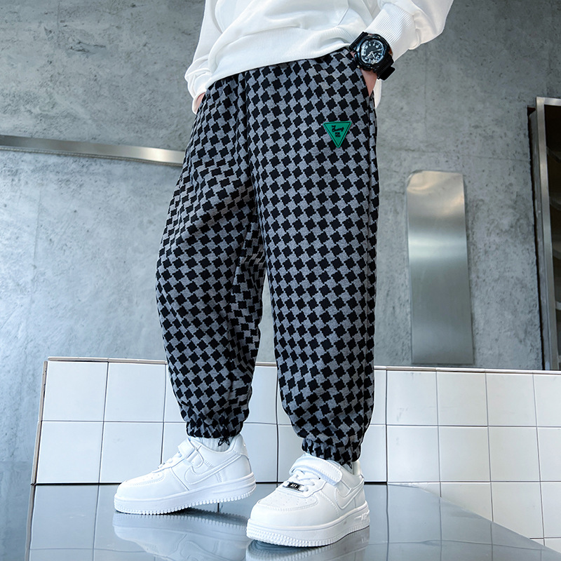 Picture of Children's Pants Boys and Girls Fleece-lined Sweatpants Sports Pants Winter Spring and Autumn Mid-size Children's 2023 New Trendy Trousers