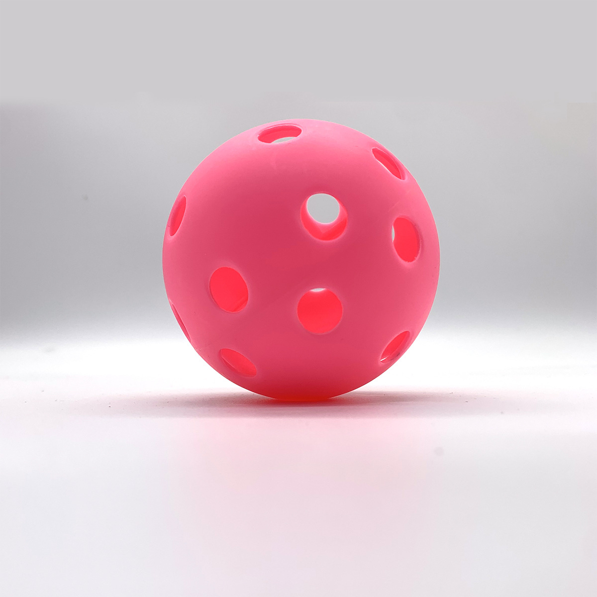 Picture of Pick ball 40 holes 26 holes indoor and outdoor factory direct wholesale Pickleball hole ball can add logo