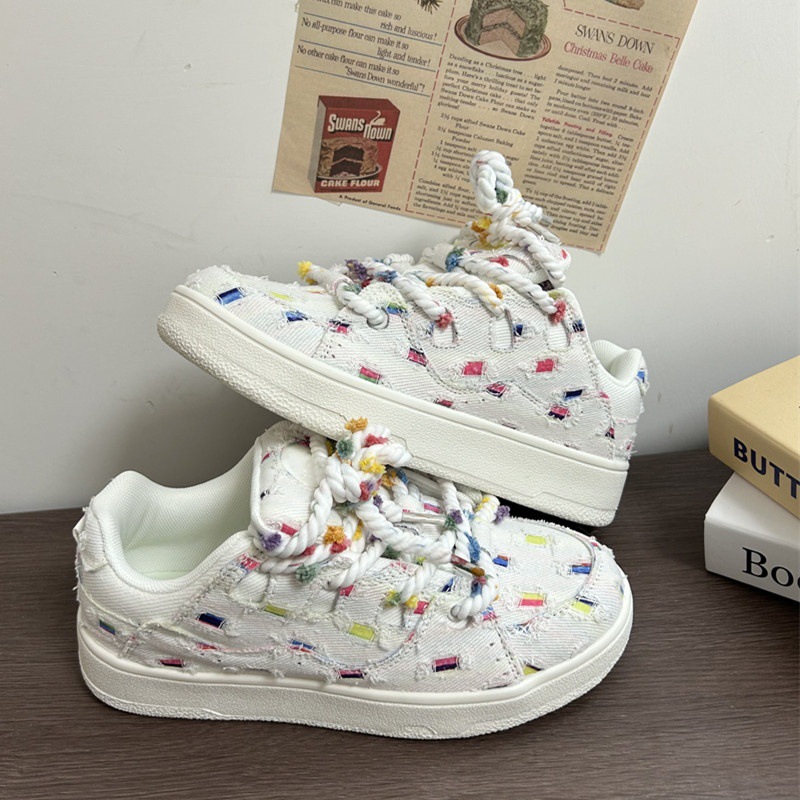 Thick-Soled White Shoes for Women 2025 Spring and Autum New Sneakers Versatile Niche Student Bread Shoes Casual Sports Shoes