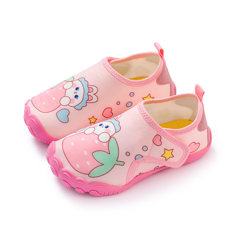 Picture of New Cross-Border Amazon River Tracing Shoes, Diving Shoes, Beach Swimming Shoes, Hiking Running Shoes, Outdoor Leisure Wading Shoes
