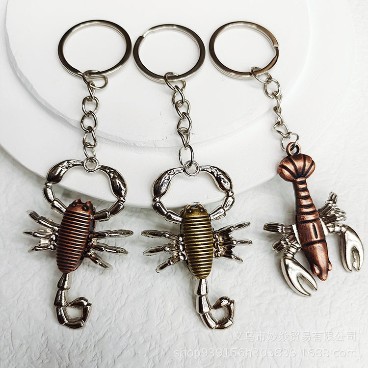 Picture of Retro Creative Three-dimensional Simulation Scorpion Alloy Keychain Pendant Men's Backpack Key Pendant Ornaments