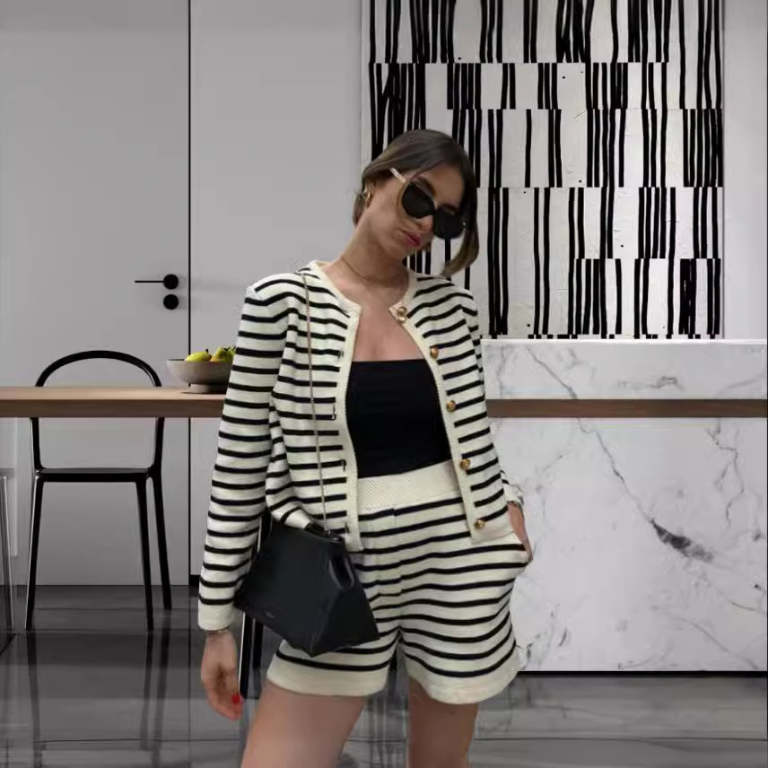 2024 European and American Foreign trade new women's cardigan fashion casual sweater Amazon AliExpress striped round neck knitted