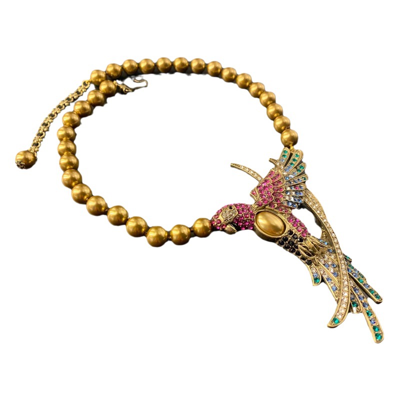 Qingdao Middle Ancient Jewelry Parrot Shape Jewelry suit Earrings Necklace Retro Expensive Ear Jewelry