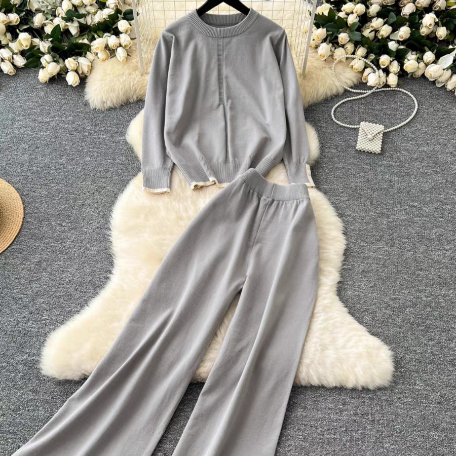 Fashionable suit Women's Korean-style Round Neck Long-sleeved Knitted Top Two-piece Set High Waist Slimming Wide-leg Pants Trendy Casual Pants