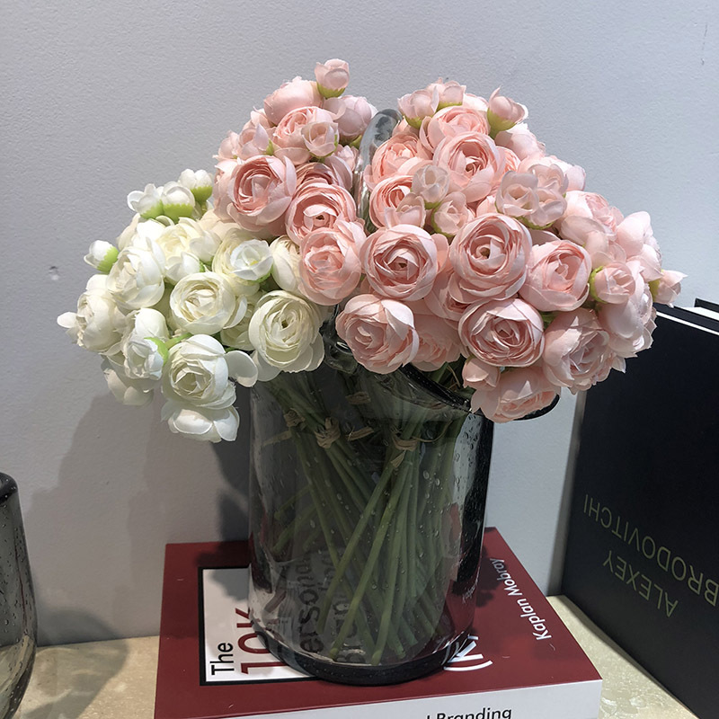 Picture of Simulation Mini Lulian bouquet small tea rose rose decoration bride hand silk flower home decoration flower