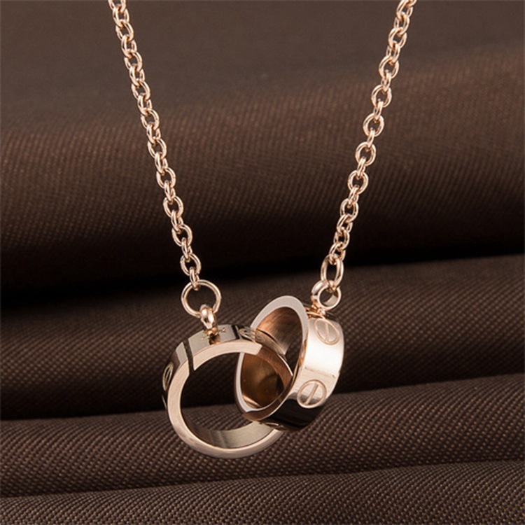 New fashion Japanese and Korean European and American titanium steel rose gold hollow double ring buckle temperament clavicle necklace short necklace for women