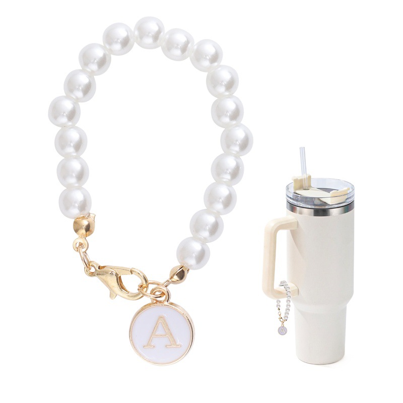 Cross-border Amazon new imitation pearl letter Cup pendant 26 English letters bag keychain wholesale