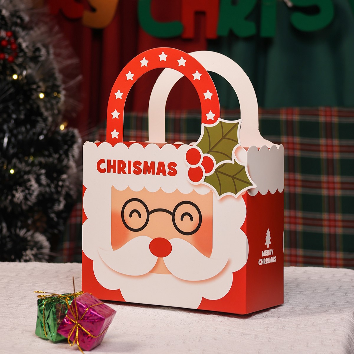 New Christmas snowflake crisp cake dried apple packing box portable candy nougat dessert Cup packaging gift