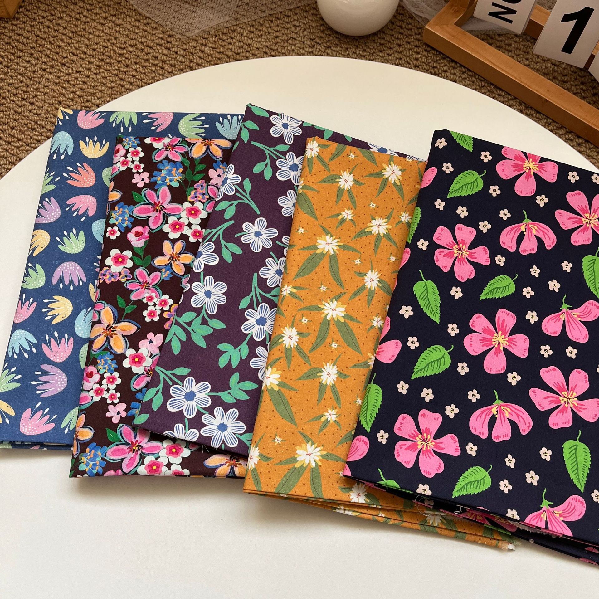 Cotton 60 Count Poplin Digital Printed Fabric Small Floral Bag Cheongsam Dress Home Wear Clothing Fabric