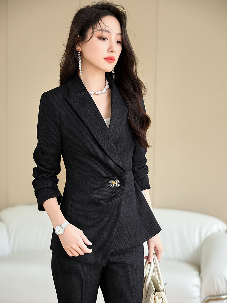 Picture of Black Suit Jacket Women's 2024 Autumn and Winter Design Sense Fashion Temperament Socialite Slim-fit Small Suit Host Dress
