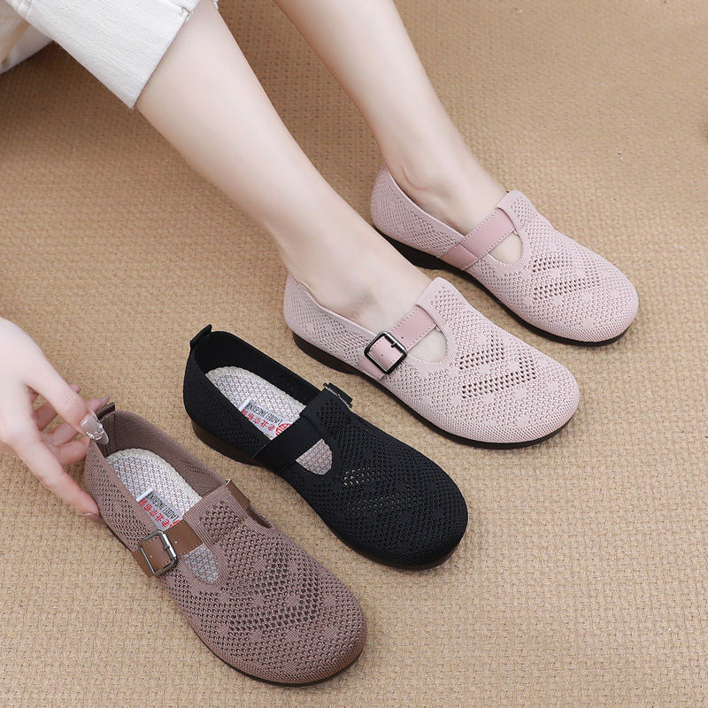 Summer Fly-woven Breathable Hollow Mesh Women's Shoes Lazy One-step Mother Shoes Old Beijing Cloth Shoes Casual Bean Shoes